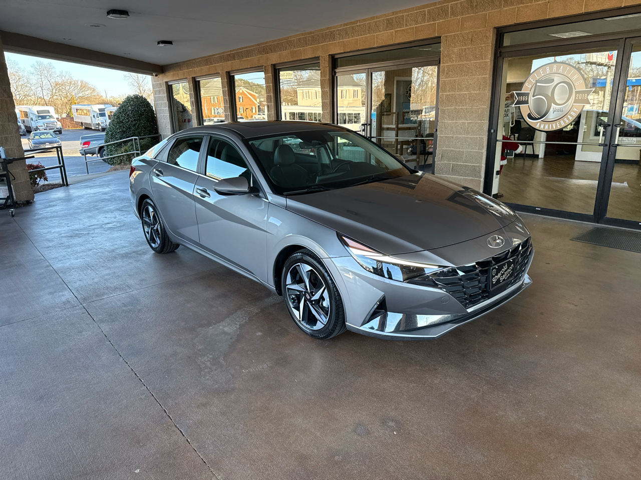 Hyundai Elantra Limited IVT 2023