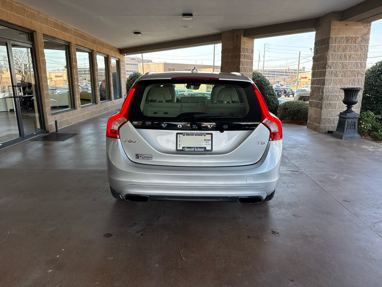 Volvo V60 4dr Wgn T5 Drive-E Platinum FWD 2016