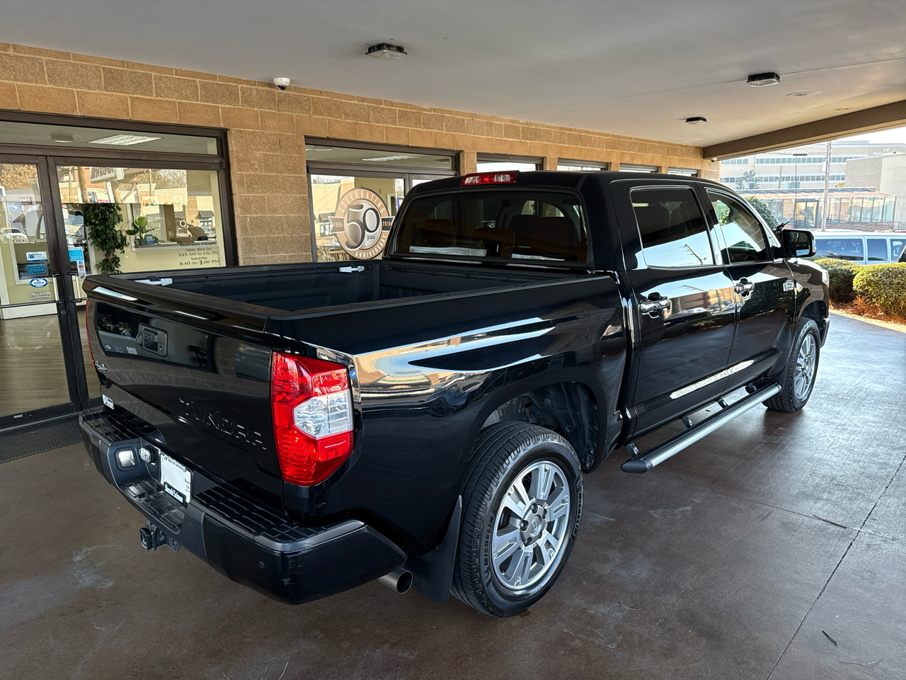 Toyota Tundra 4WD 1794 Edition CrewMax 5.5' Bed 5.7L (Natl) 2017