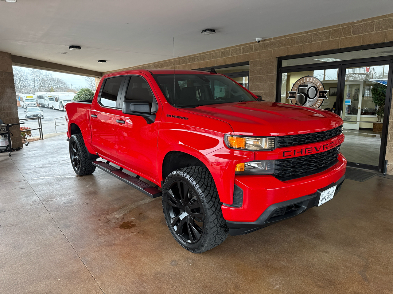 Chevrolet Silverado 1500 2WD Crew Cab 147" Custom 2021
