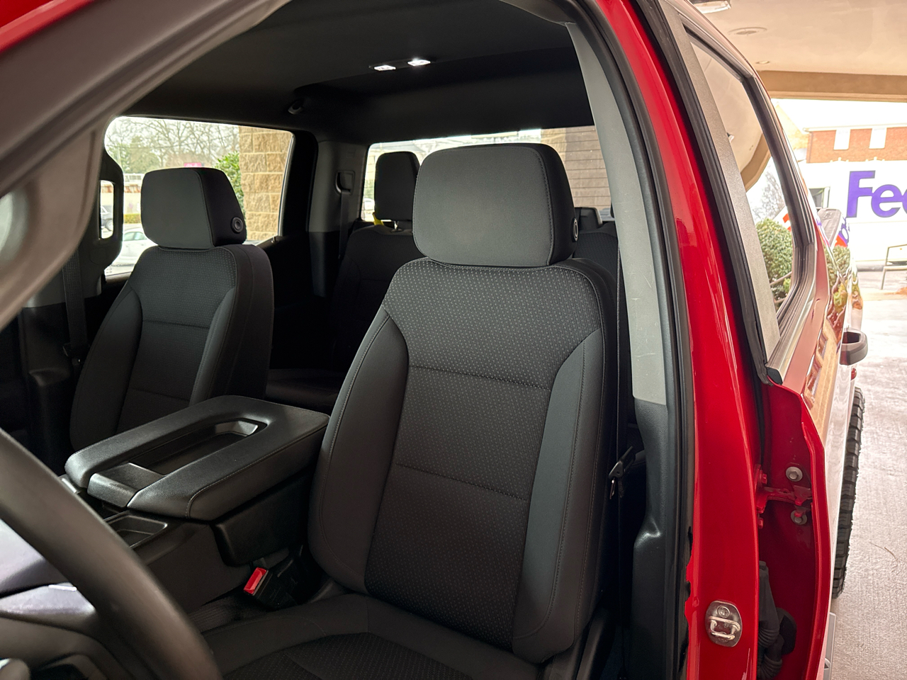 Chevrolet Silverado 1500 2WD Crew Cab 147" Custom 2021