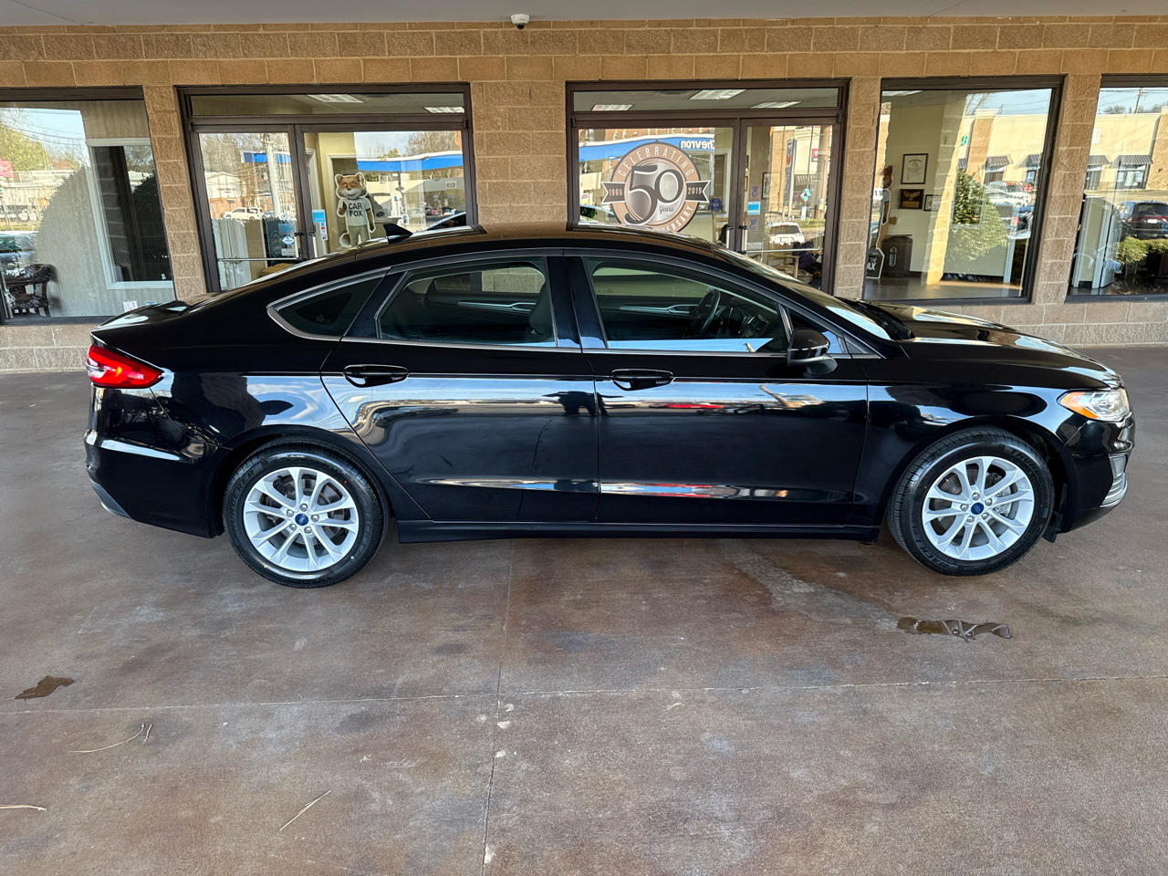 Ford Fusion SE FWD 2020