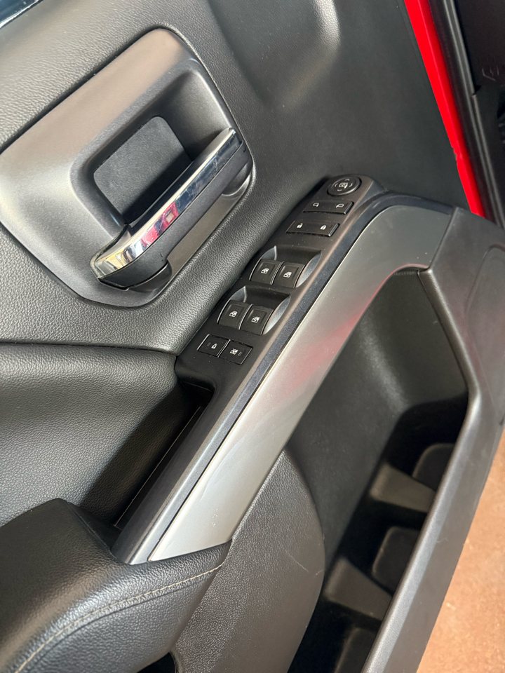 Chevrolet Silverado 1500 2WD Double Cab 143.5" LT w/1LT 2018