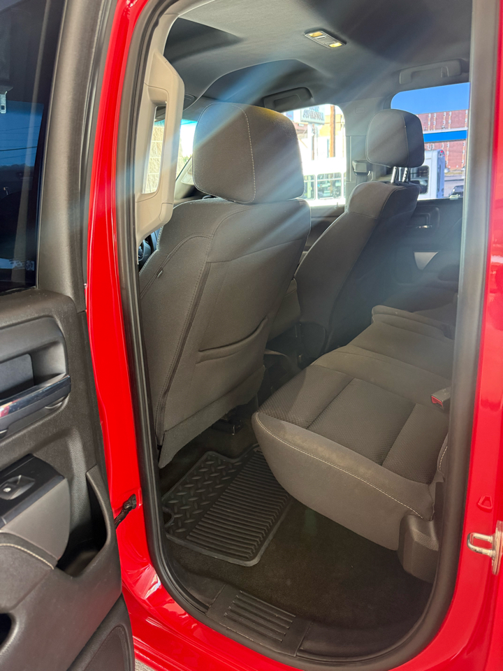 Chevrolet Silverado 1500 2WD Double Cab 143.5" LT w/1LT 2018