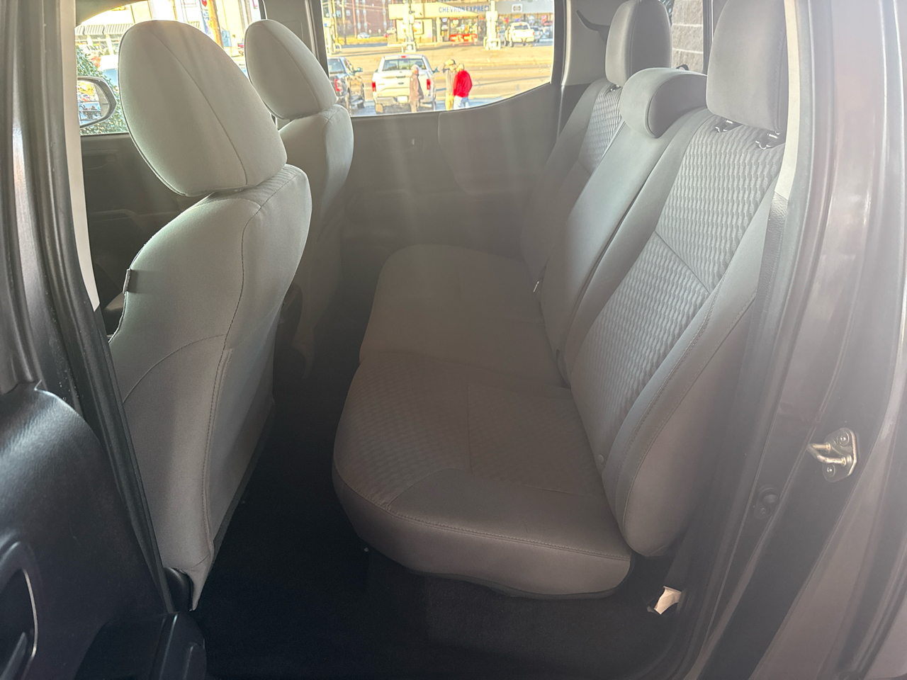 Toyota Tacoma 4WD TRD Off Road Double Cab 5' Bed V6 MT (Natl) 2020