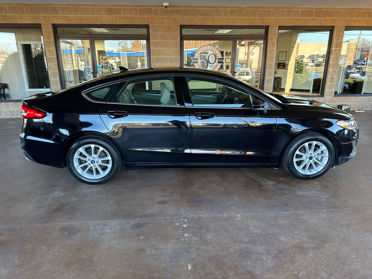 Ford Fusion SE FWD 2020