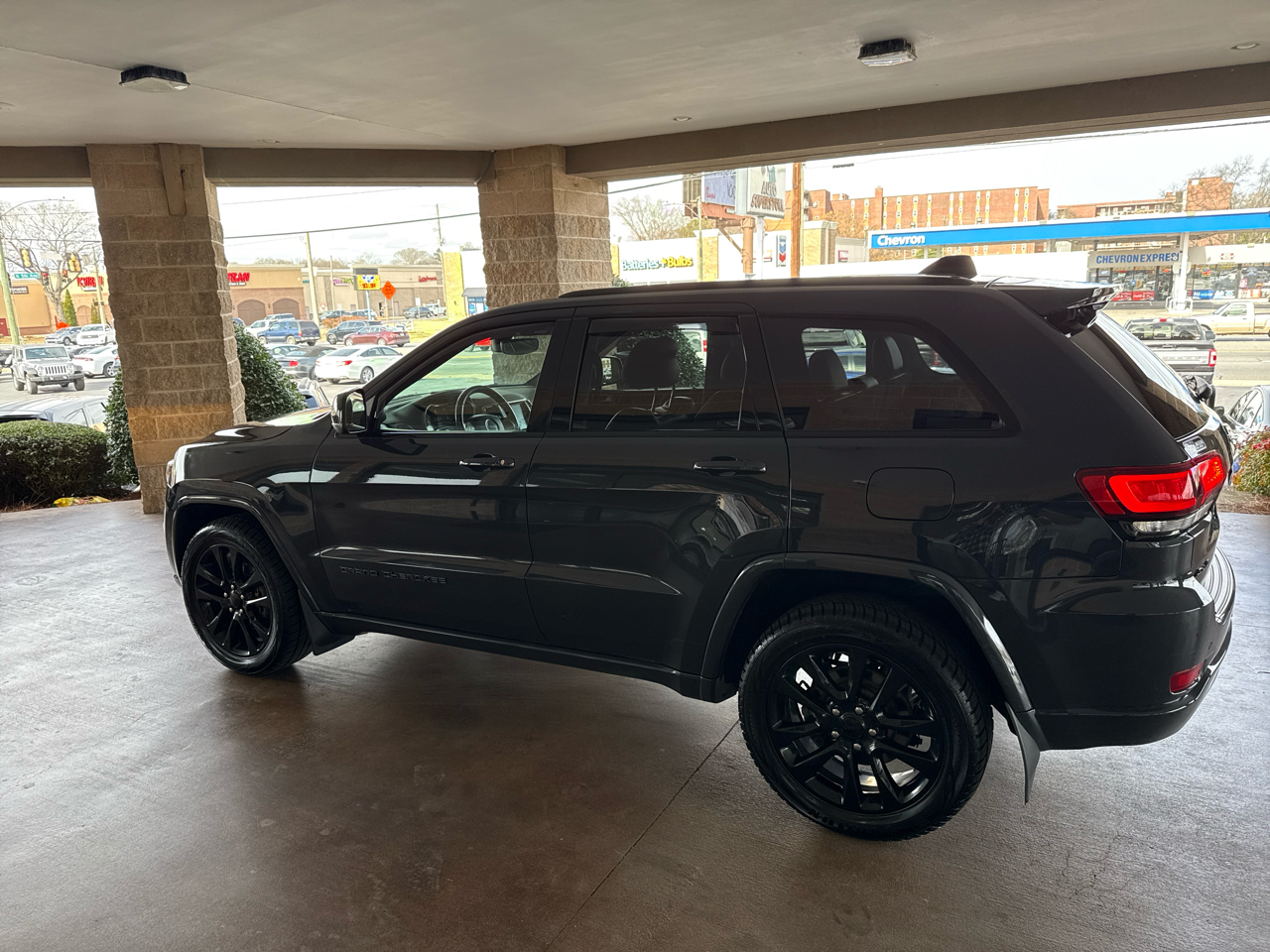 Jeep Grand Cherokee Altitude 4x4 *Ltd Avail* 2017