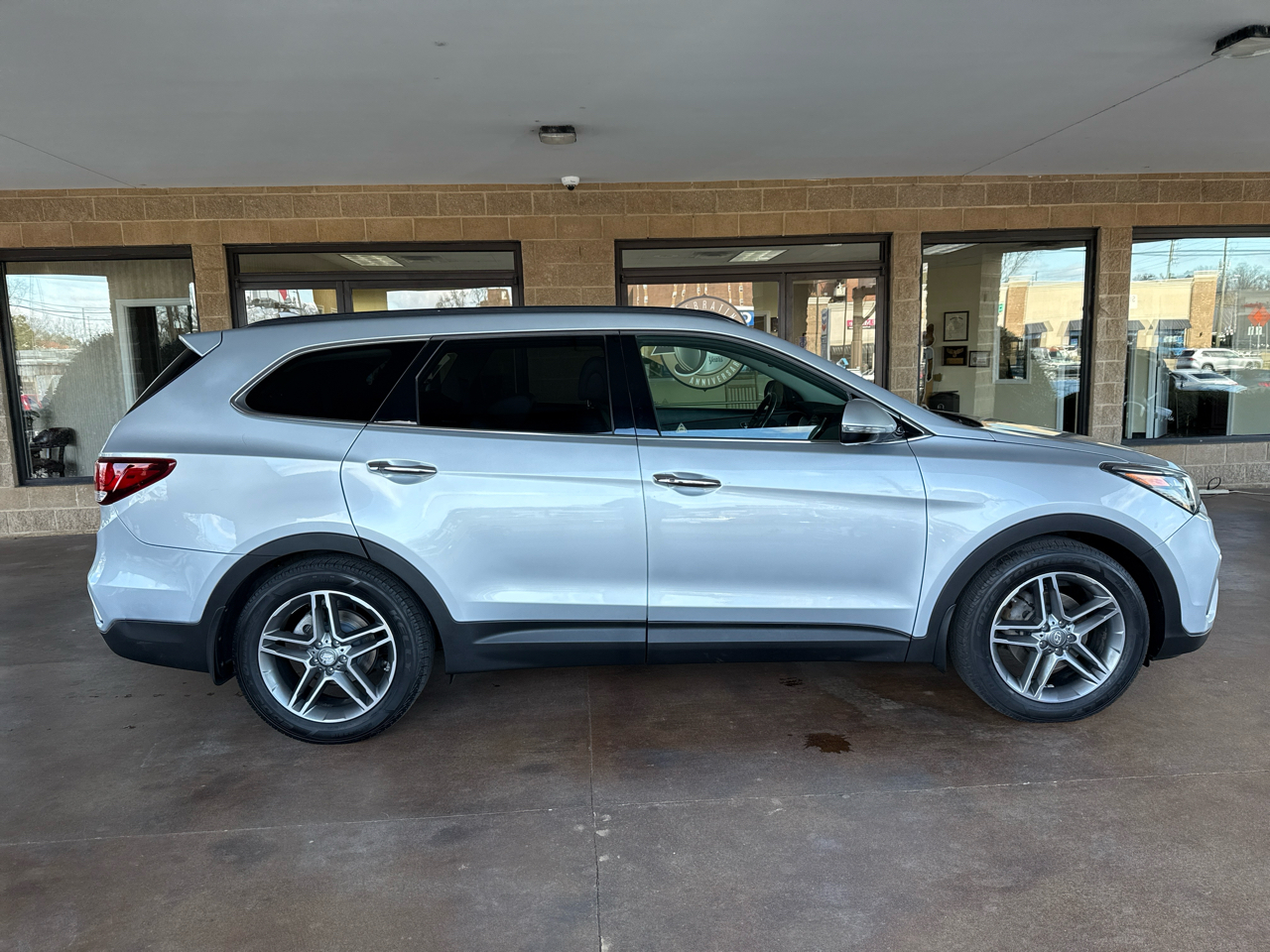 Hyundai Santa Fe SE Ultimate 3.3L Auto AWD 2018