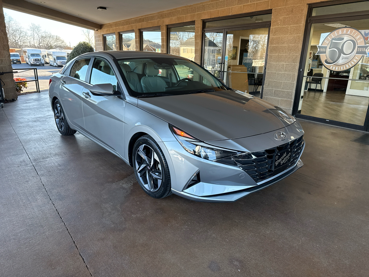 Hyundai Elantra Limited IVT SULEV *Ltd Avail* 2021