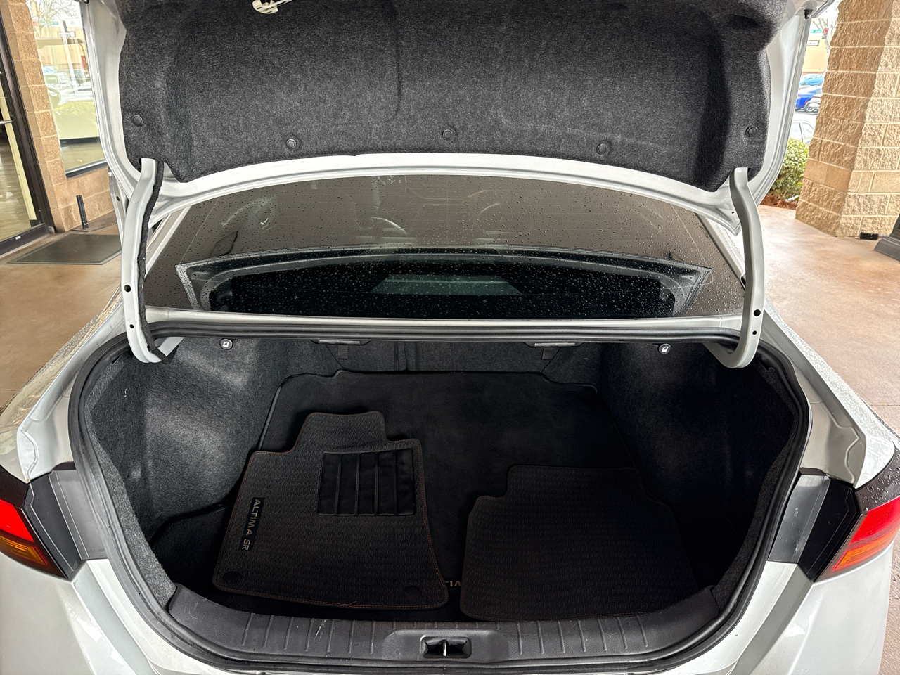 Nissan Altima 2.5 SR Sedan 2020