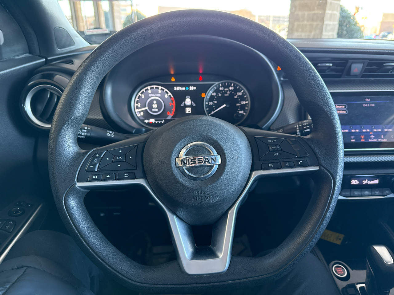 Nissan Kicks SV FWD 2019