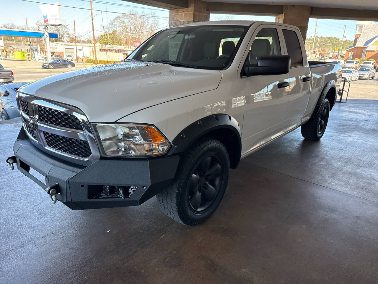 RAM 1500 Classic Tradesman 4x2 Quad Cab 6'4" Box 2021