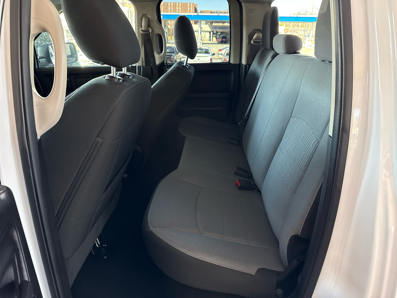 RAM 1500 Classic Tradesman 4x2 Quad Cab 6'4" Box 2021