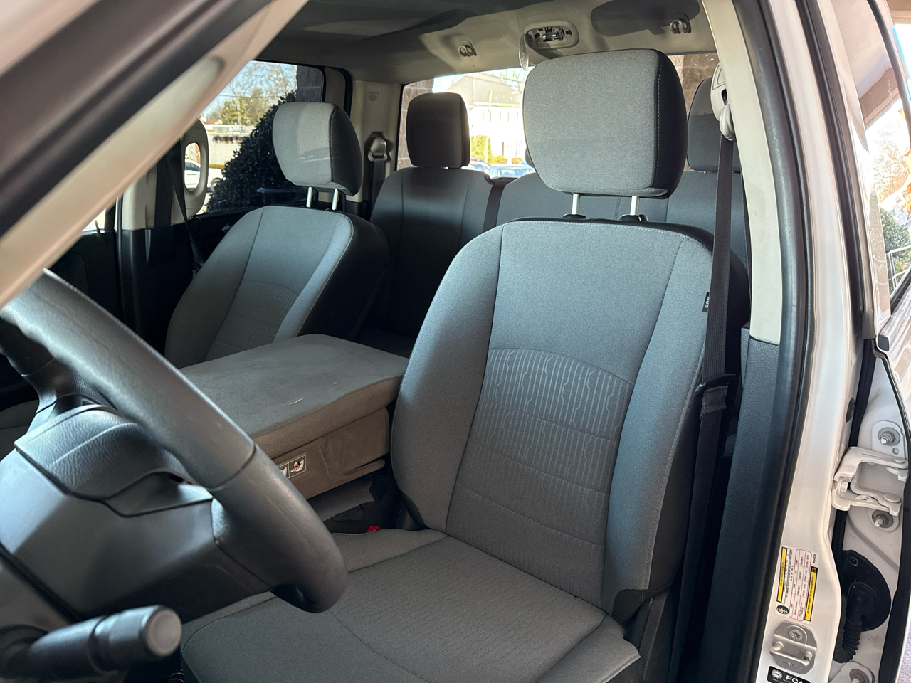 RAM 1500 Classic Tradesman 4x2 Quad Cab 6'4" Box 2021