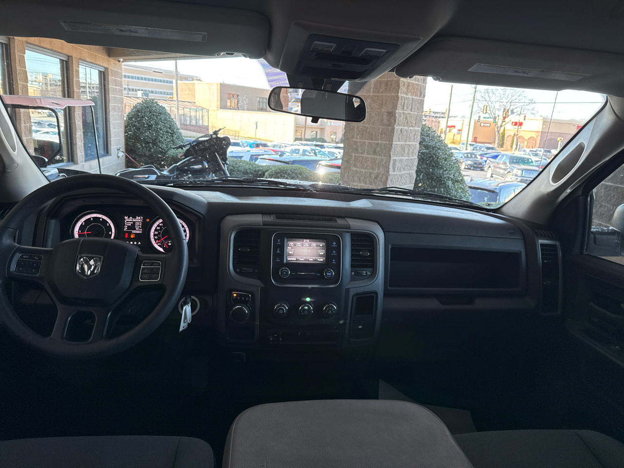 RAM 1500 Classic Tradesman 4x2 Quad Cab 6'4" Box 2021