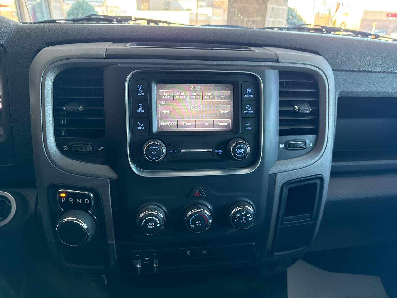 RAM 1500 Classic Tradesman 4x2 Quad Cab 6'4" Box 2021