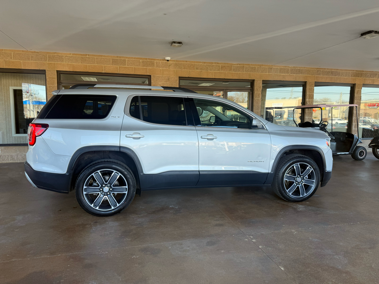 GMC Acadia FWD 4dr SLT 2020