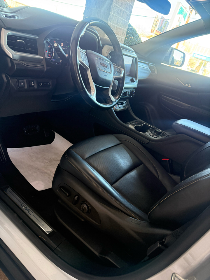 GMC Acadia FWD 4dr SLT 2020