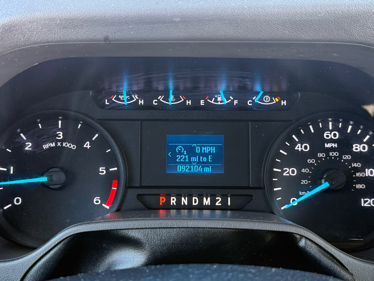 Ford E-Series Cutaway E-350 SRW 138" WB 2022