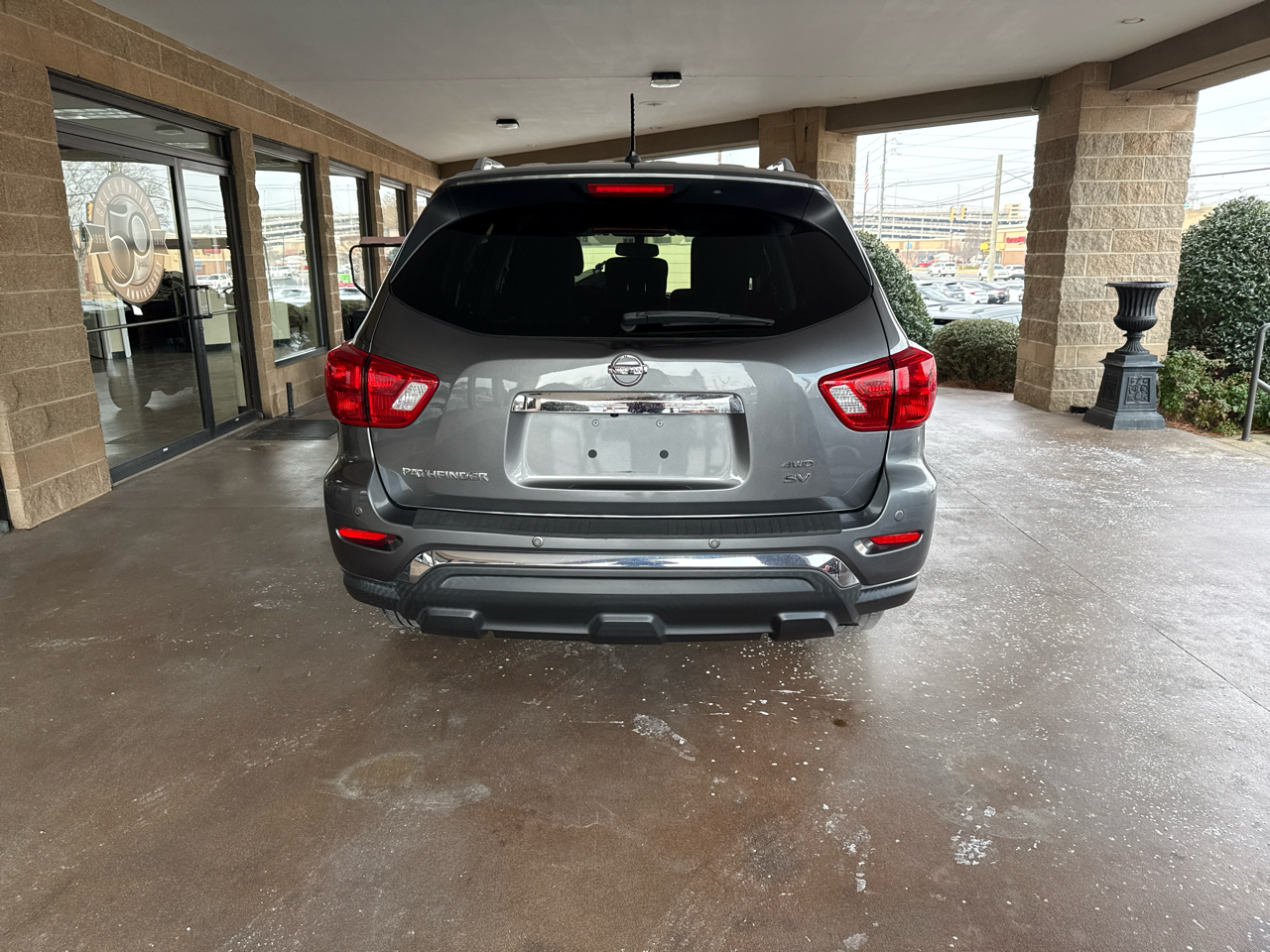 Nissan Pathfinder 4x4 SV 2017