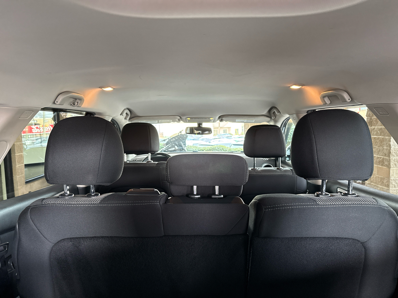 Nissan Pathfinder 4x4 SV 2017