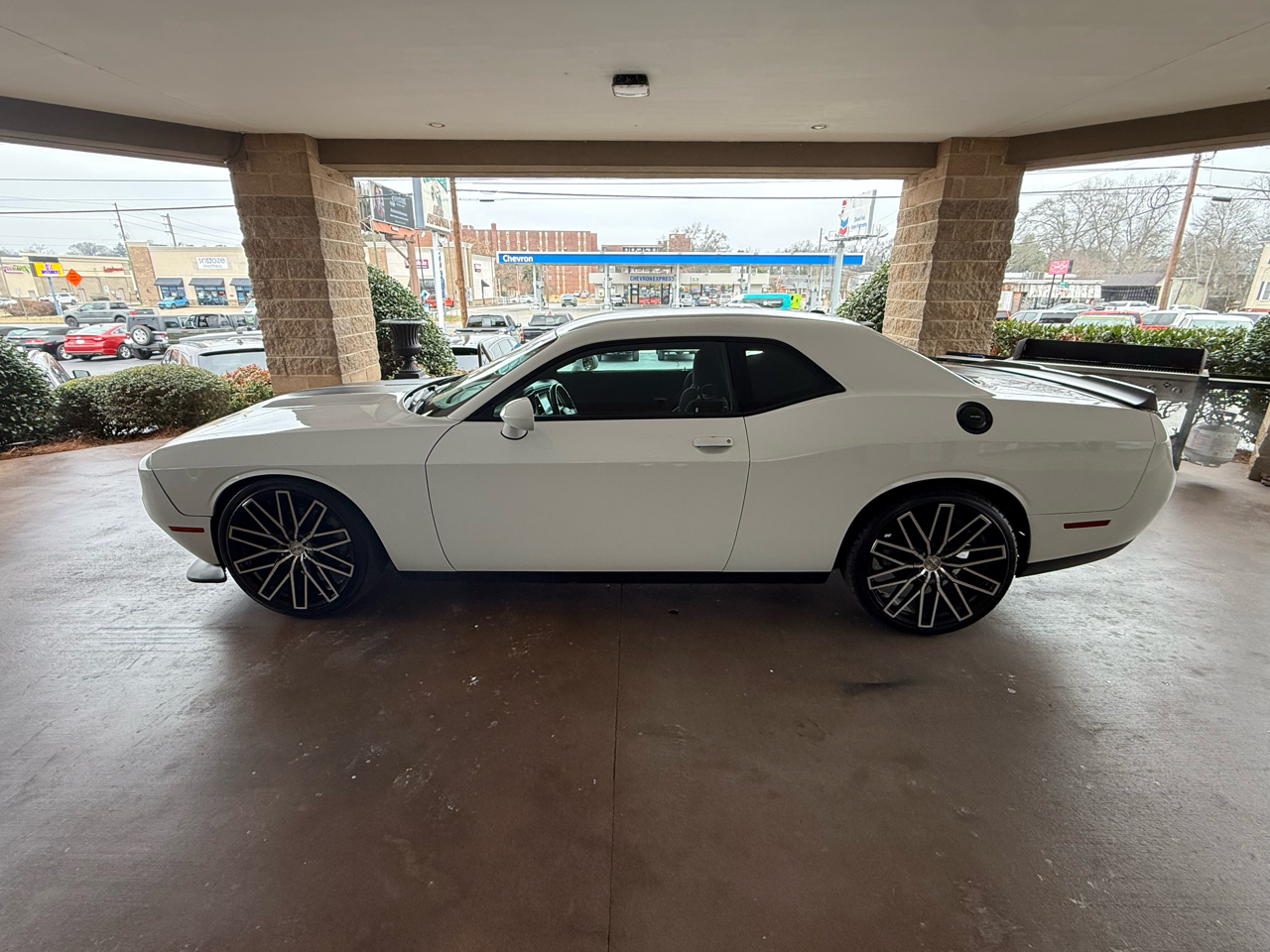 Dodge Challenger GT RWD 2021