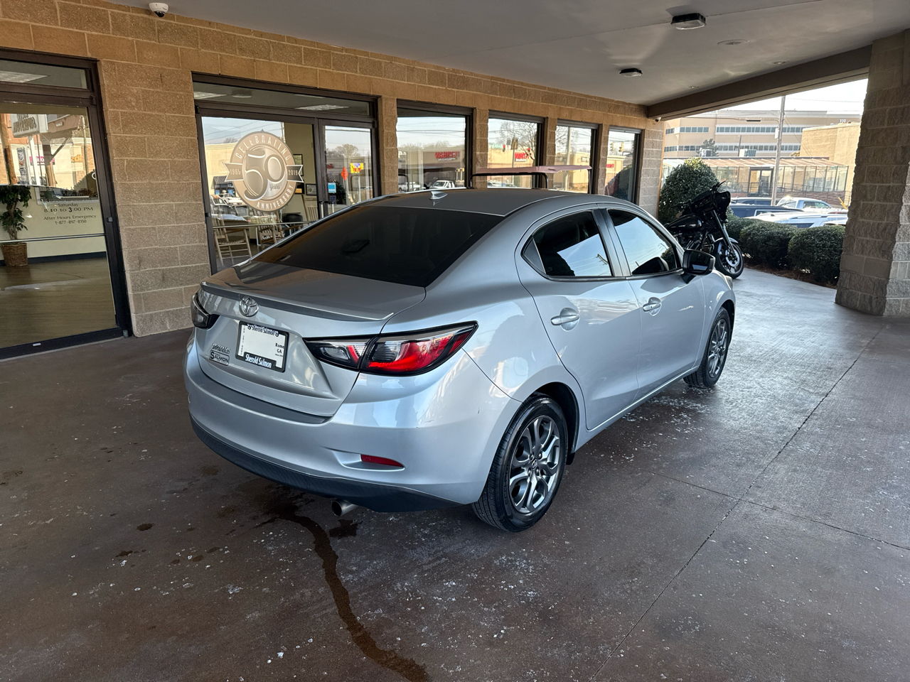 Toyota Yaris Sedan XLE Auto (Natl) 2019