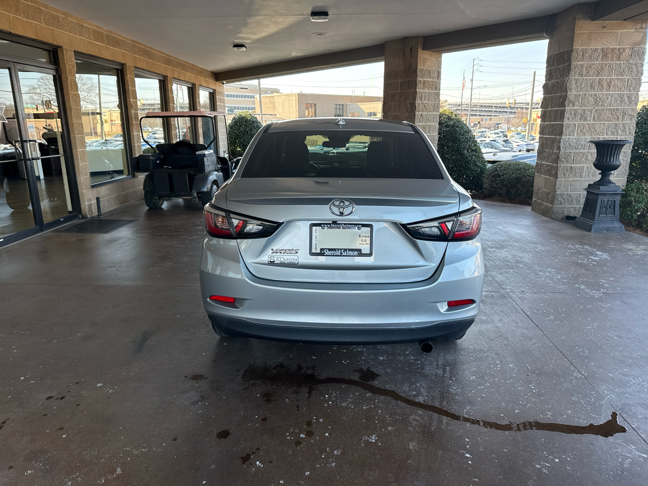 Toyota Yaris Sedan XLE Auto (Natl) 2019