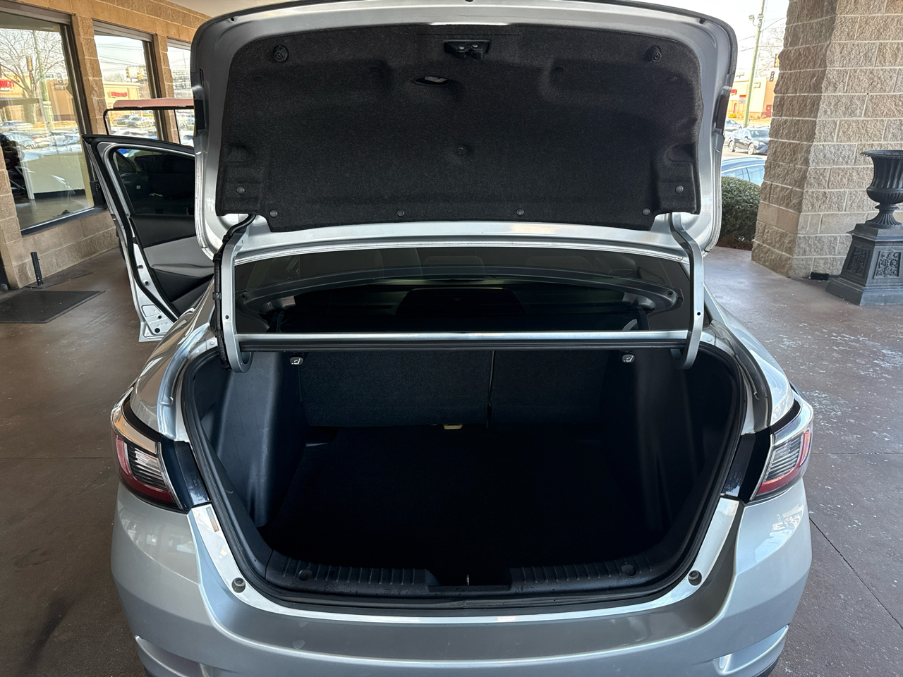 Toyota Yaris Sedan XLE Auto (Natl) 2019