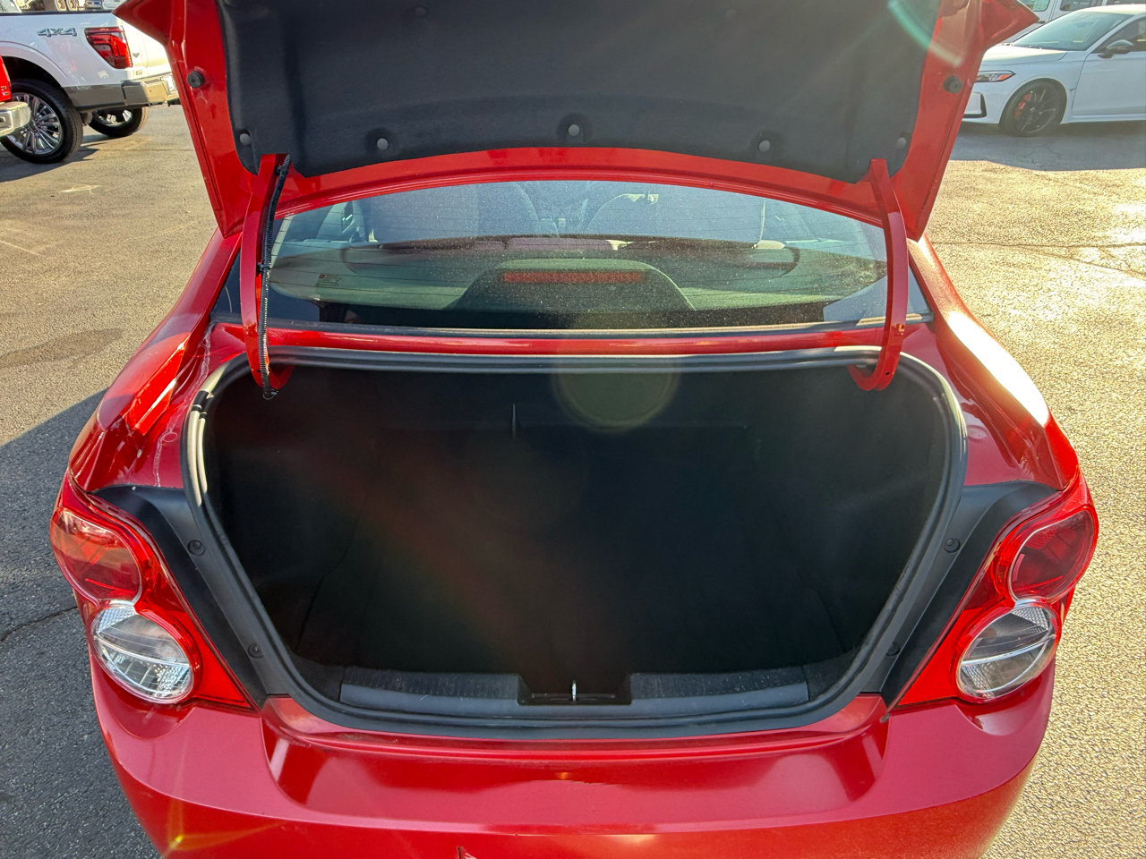 Chevrolet Sonic 4dr Sdn Auto LT 2013