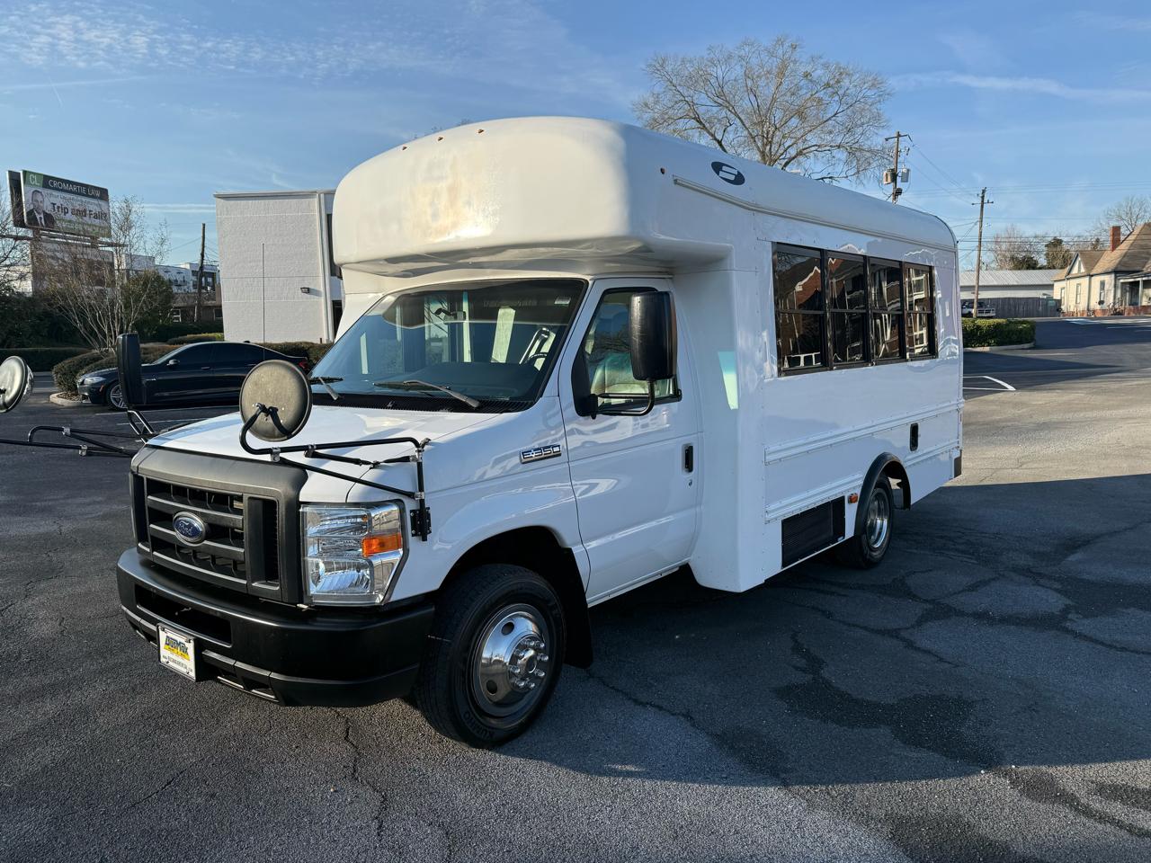 Ford E-Series Cutaway E-350 SRW 138" WB 2018