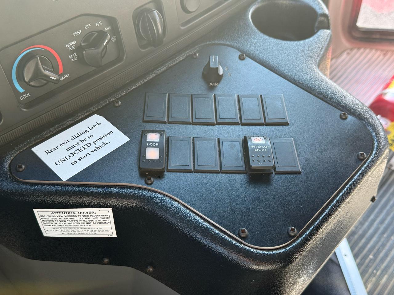 Ford E-Series Cutaway E-350 SRW 138" WB 2018