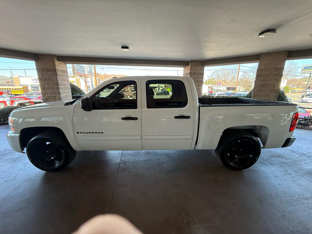 Chevrolet Silverado 1500 2WD Crew Cab 143.5" LS 2008