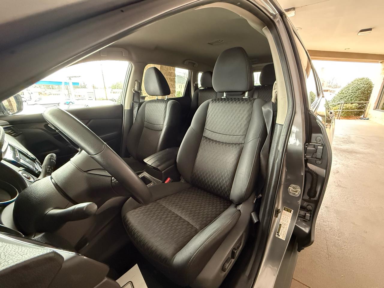 Nissan Rogue AWD SV 2018