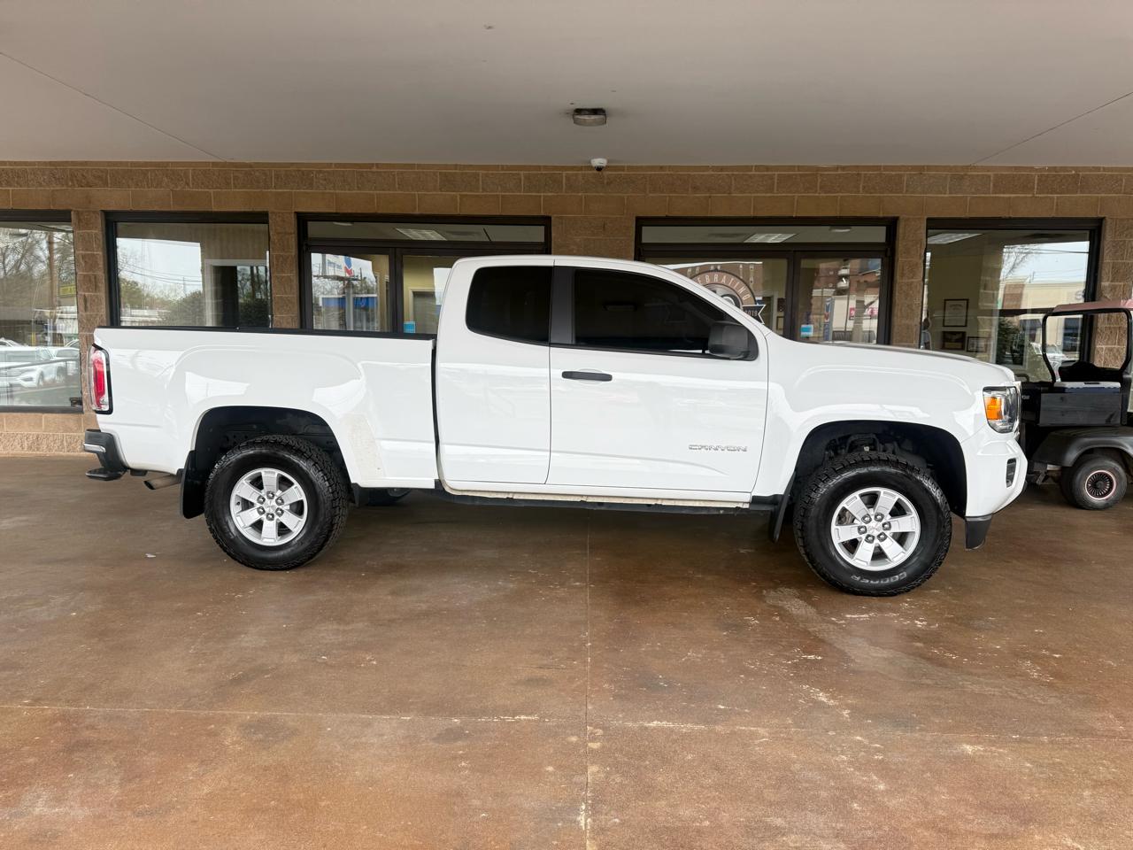 GMC Canyon 2WD Ext Cab 128.3" 2018