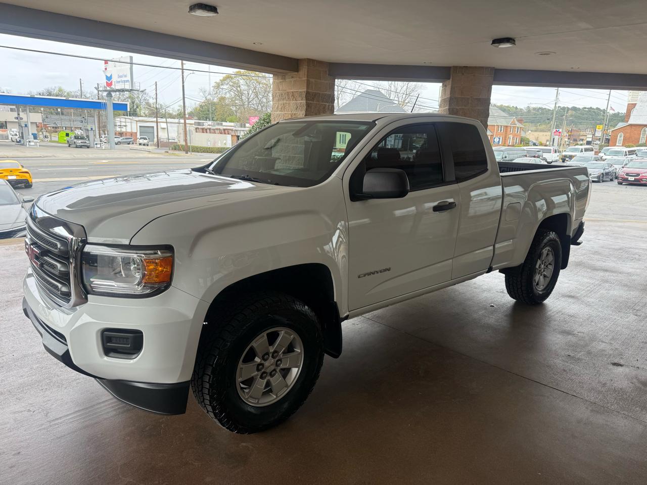 GMC Canyon 2WD Ext Cab 128.3" 2018