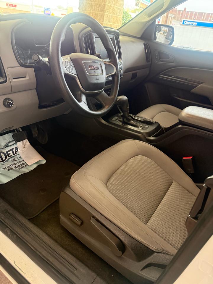 GMC Canyon 2WD Ext Cab 128.3" 2018