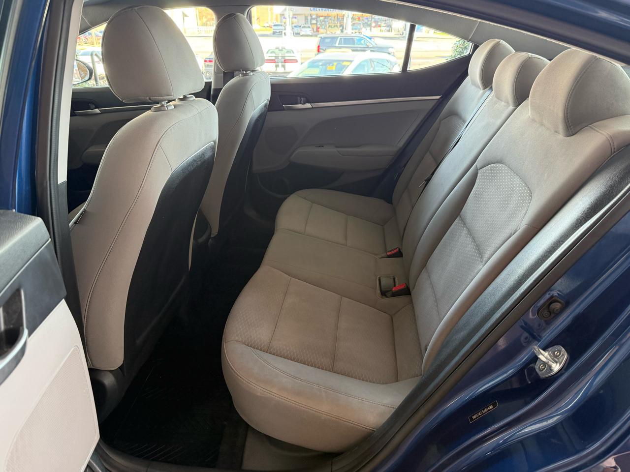 Hyundai Elantra SE IVT 2020