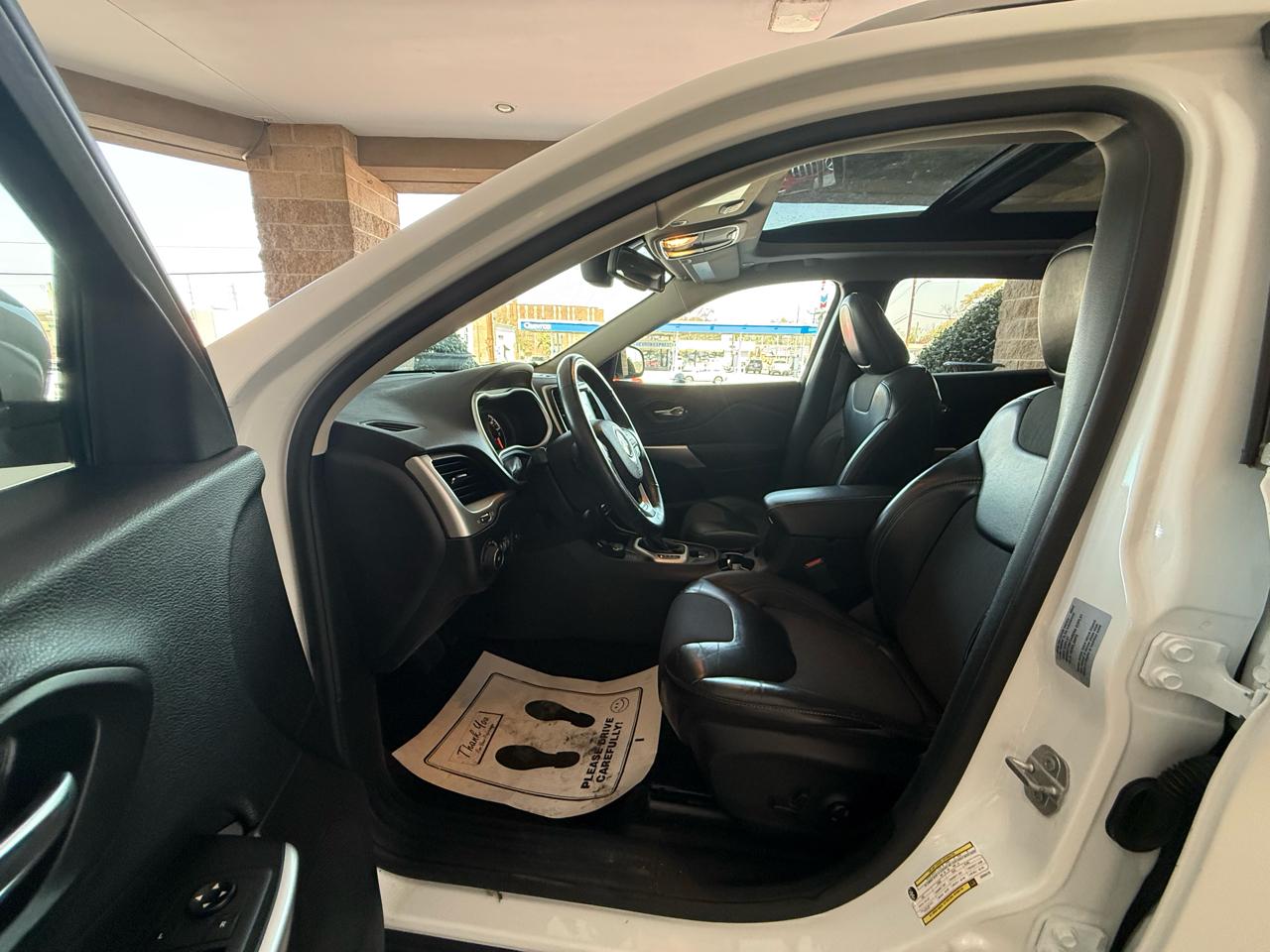 Jeep Cherokee Latitude Plus 4x4 2018