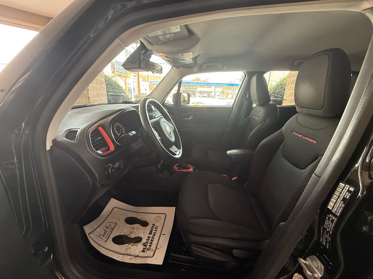 Jeep Renegade 4WD 4dr Trailhawk 2015