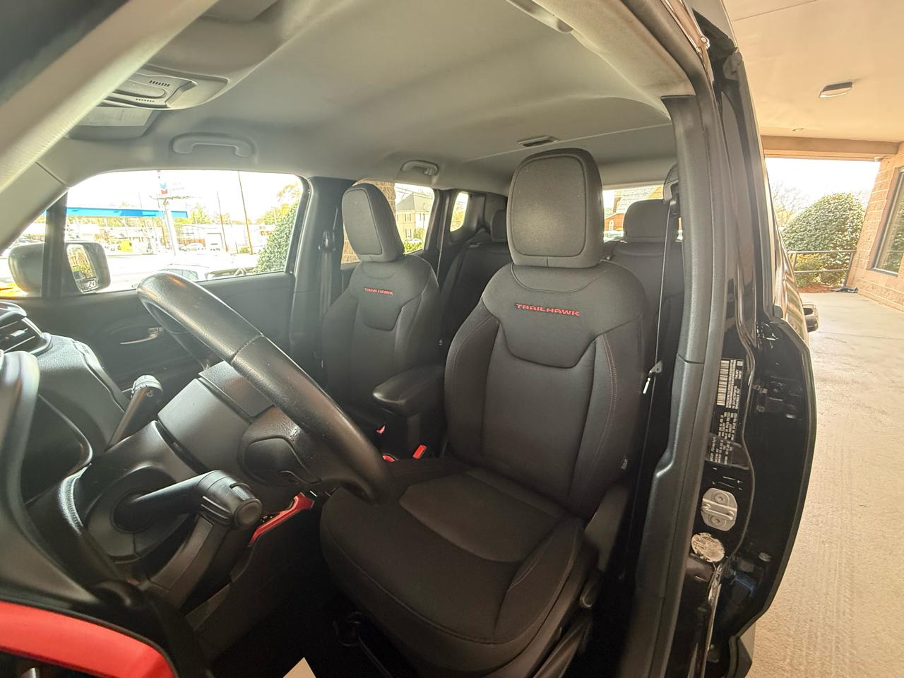 Jeep Renegade 4WD 4dr Trailhawk 2015
