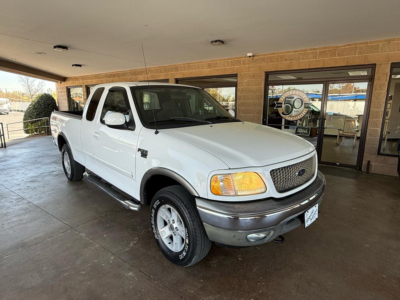 Ford F-150 4WD SuperCab 145" XLT 2003