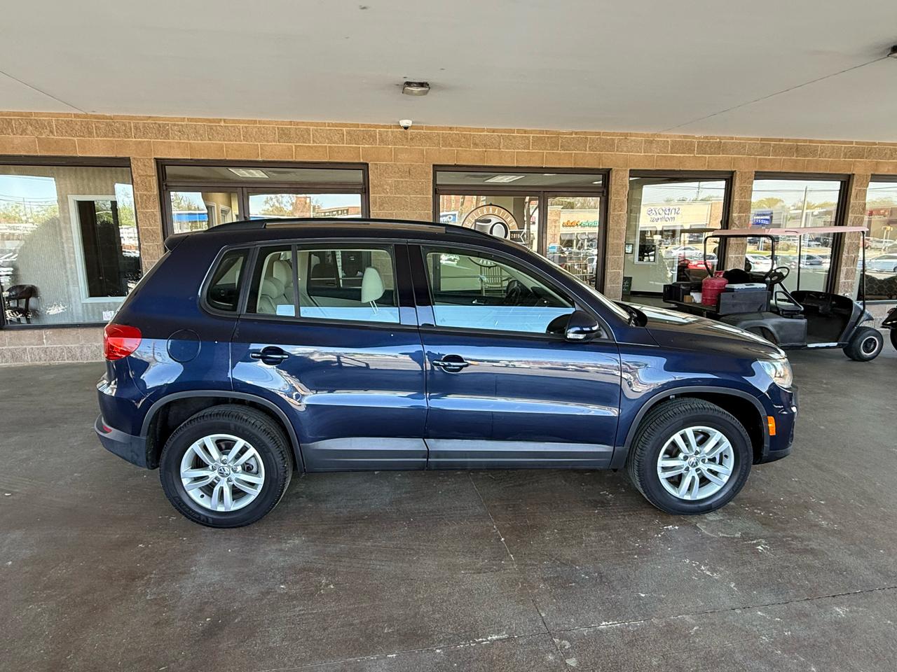 Volkswagen Tiguan 2WD 4dr Auto R-Line 2016
