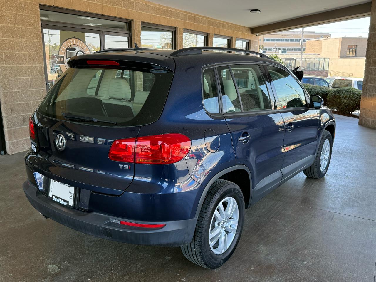 Volkswagen Tiguan 2WD 4dr Auto R-Line 2016