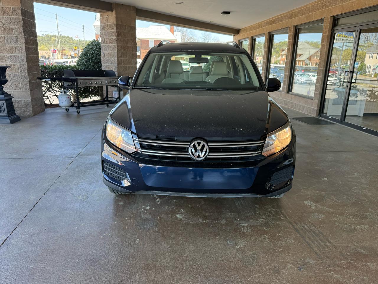 Volkswagen Tiguan 2WD 4dr Auto R-Line 2016