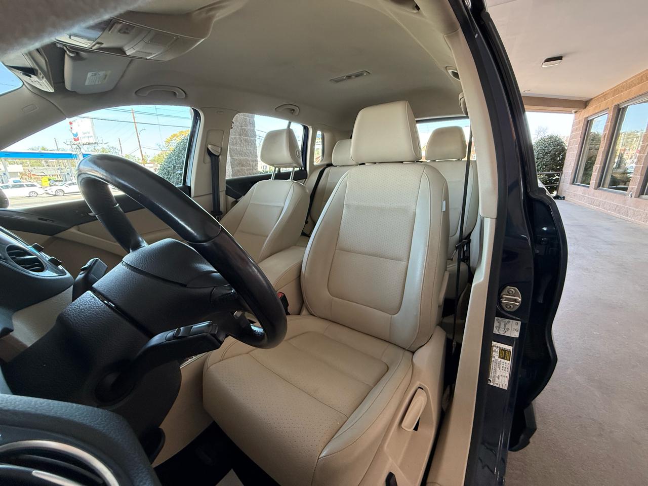 Volkswagen Tiguan 2WD 4dr Auto R-Line 2016