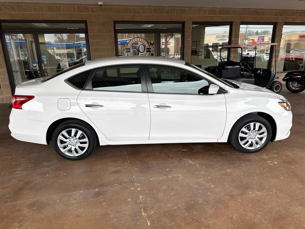 Nissan Sentra S CVT 2019