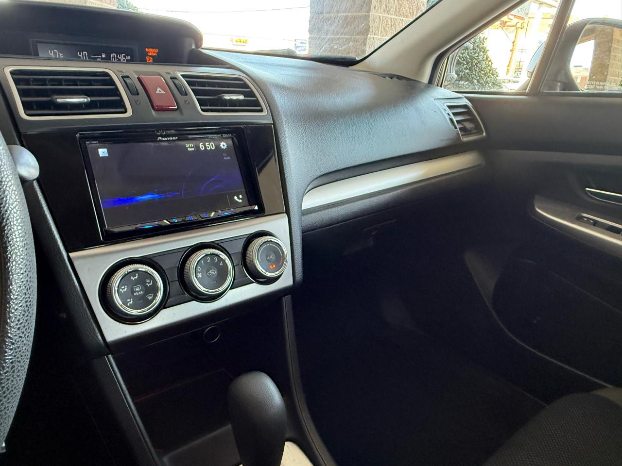 Subaru Impreza Sedan 4dr CVT 2.0i Premium 2016