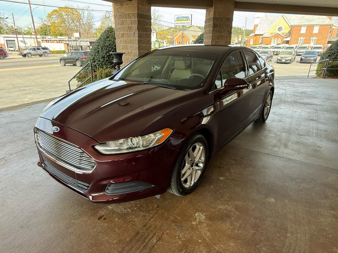 Ford Fusion 4dr Sdn SE FWD 2013