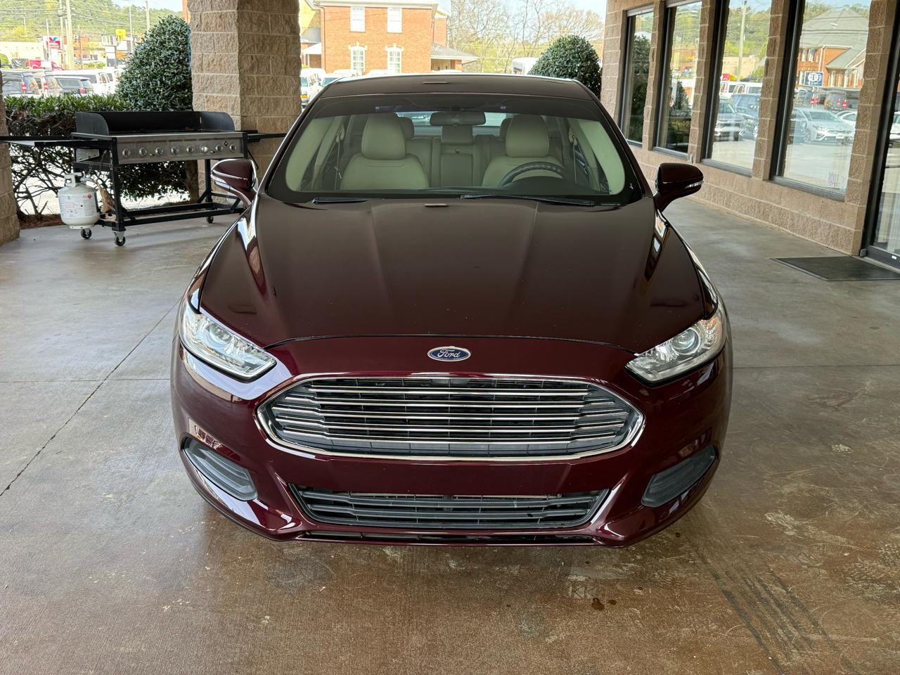 Ford Fusion 4dr Sdn SE FWD 2013
